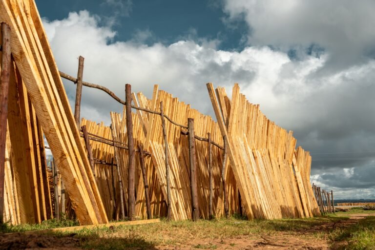 tiang pancang kayu